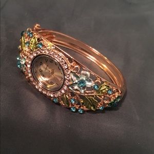 Beautiful ornate watch (brand new)